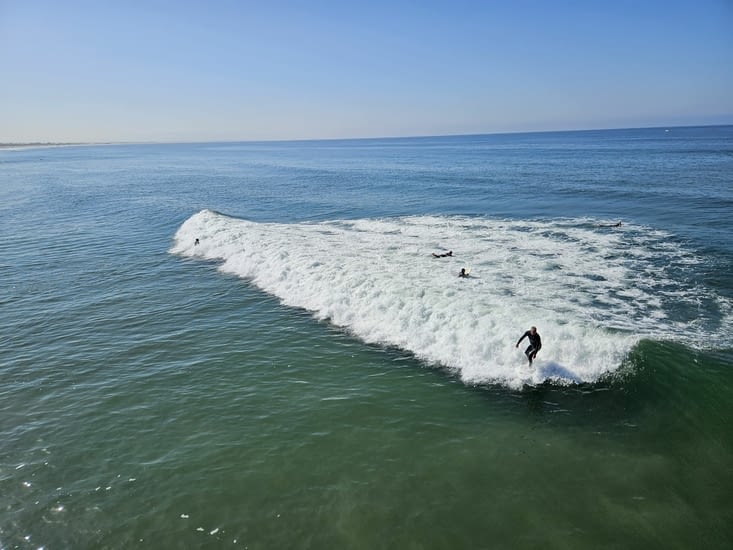 .De belles vagues pour surfer
