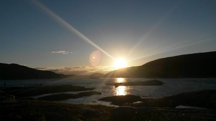 Coucher de soleil sur le fjord... le début d'une loooooooongue série