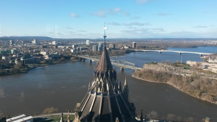 Vue sur Ottawa depuis la Tour de la Paix