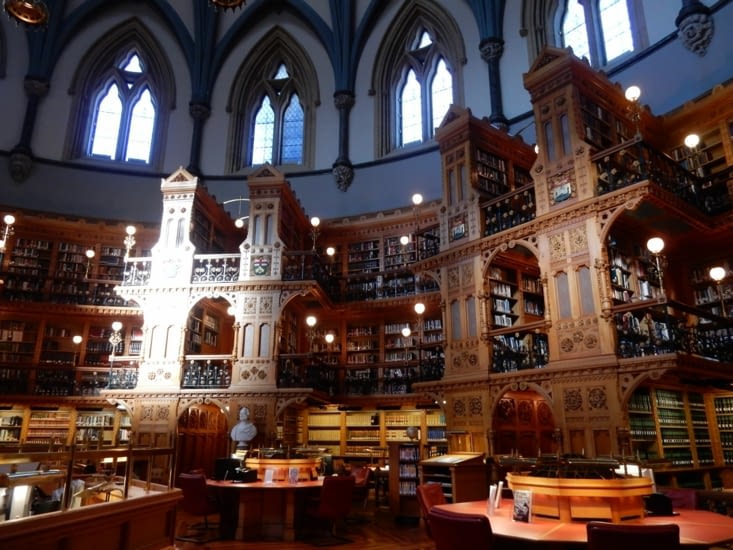 La bibliothèque du Parlement