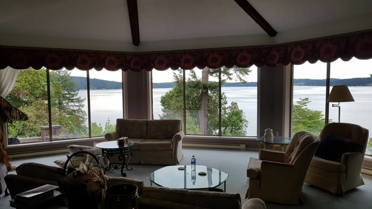 Le airbnb au bord du Cowichan Lake