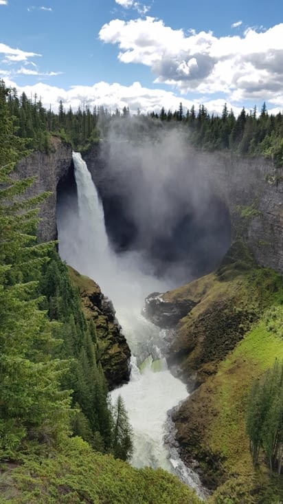Helmcken Falls : 141 mètres, la 4ème chute la plus haute du Canada