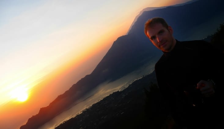 Après 2h30 de marche à m'aider