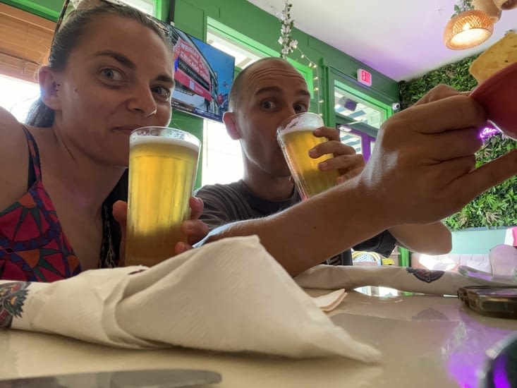 On se laisse croire que nous sommes deux parfois...