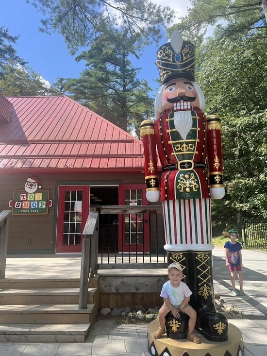Bye bye le santa's village
