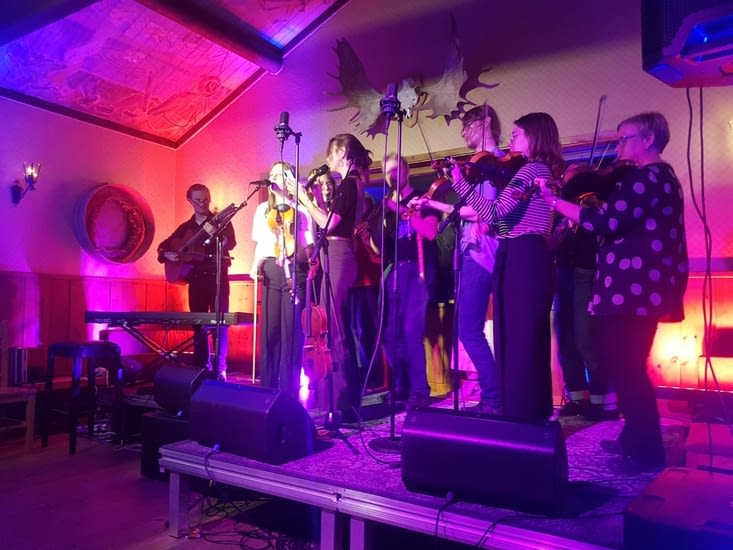 C'est pas nous, on n'a pas pu prendre de photos pendant qu'on jouait !