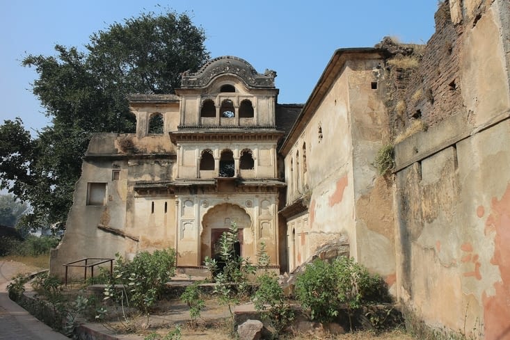 le Praveen Mahal