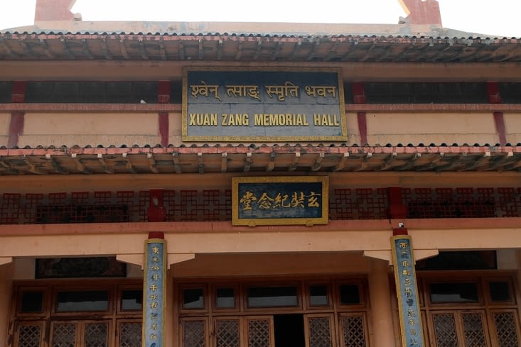 le mémorial de Xuan Zang
