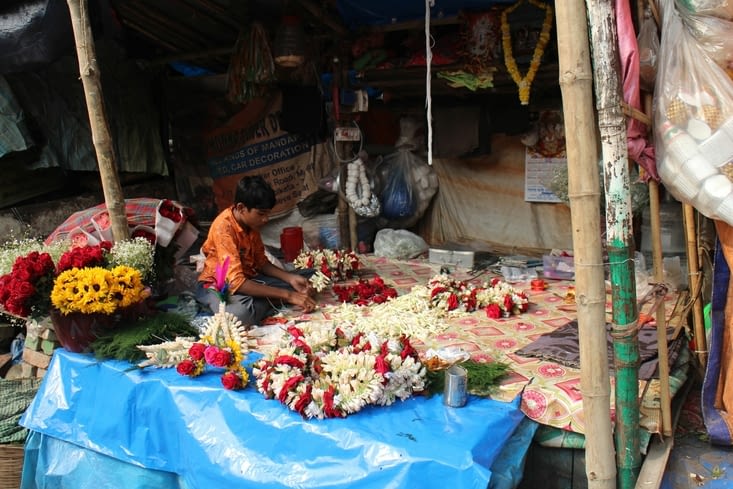 on confectionne les offrandes du jour