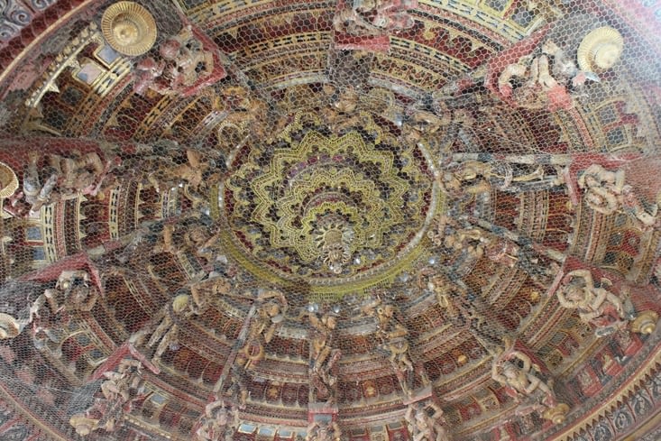 Le plafond d'un des temples
