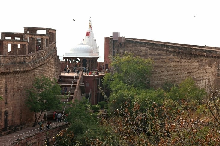 le temple dans la citadelle