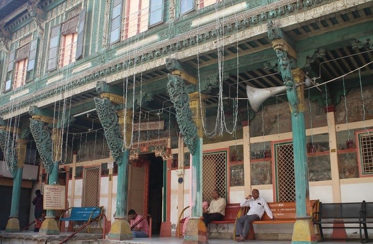 Une des belles maisons en bois de la vieille ville