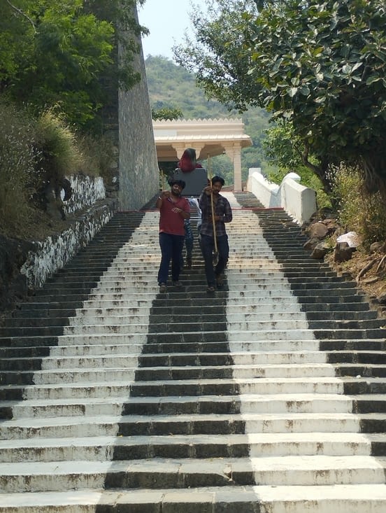 Des dolis en plein travail