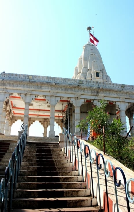 Le temple de Takhteshwar