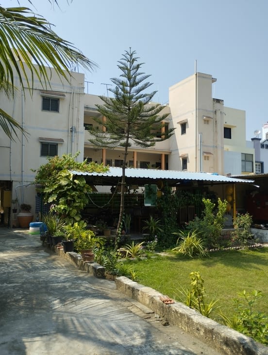 dans le jardin de la Dream Vision Guesthouse