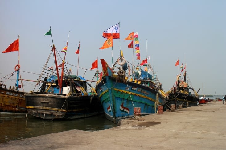 sur le port de Vanakbara
