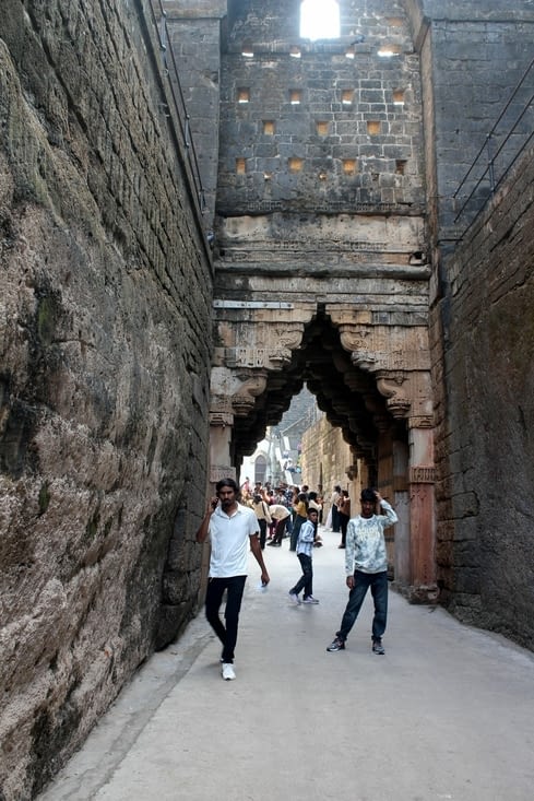 L'entrée du fort d'Uparkot