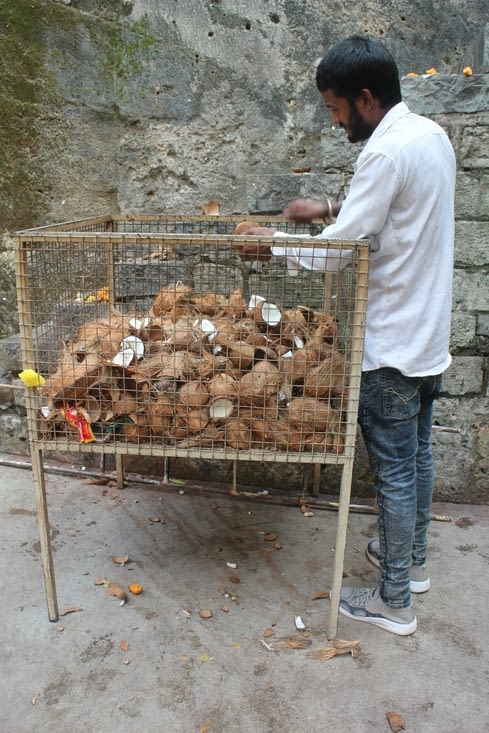 L'offrande des noix de coco