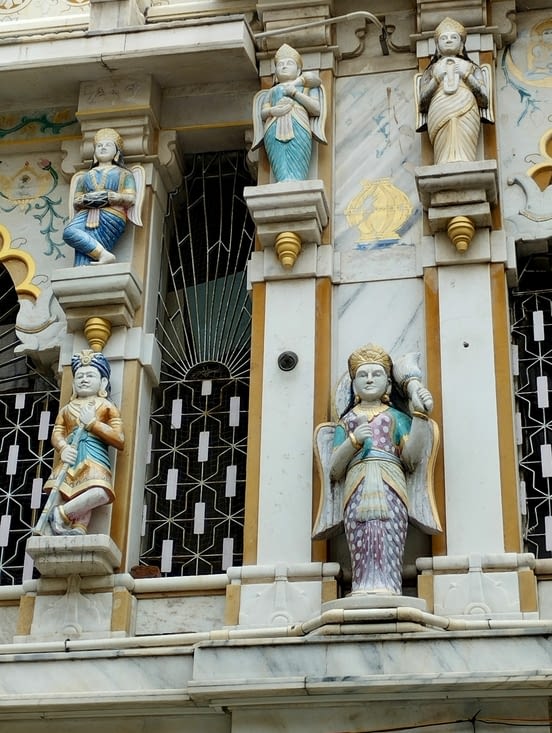 de jolies sculptures