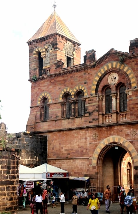 Le Prag Mahal