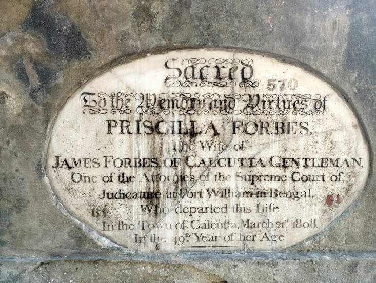 Dans le cimetière anglais