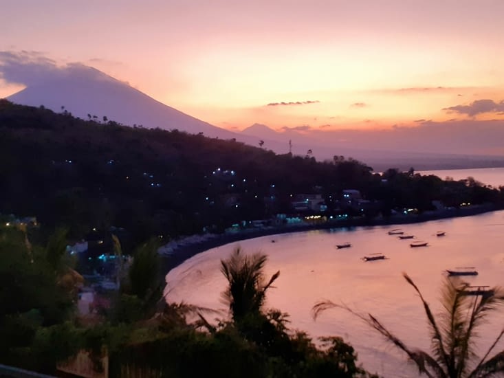 Coucher de soleil sur le Mont Agung