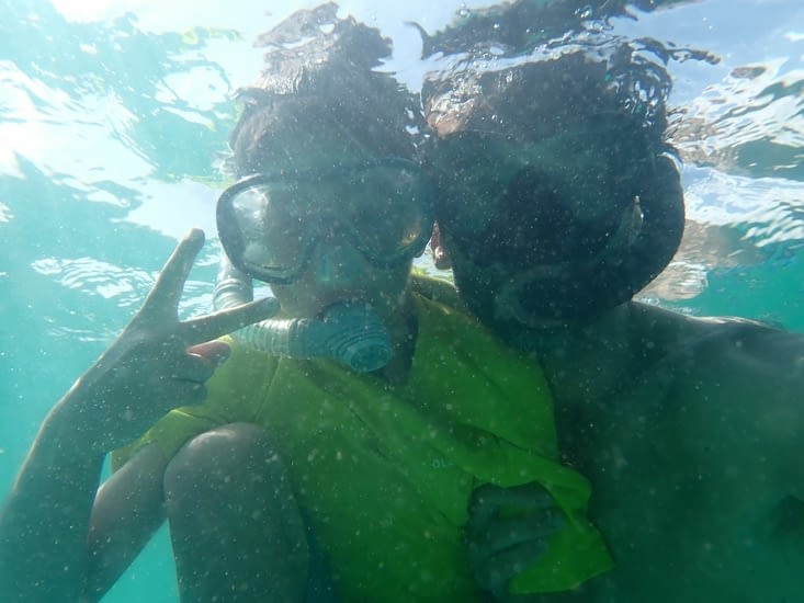snorkeling avec Paul et papa