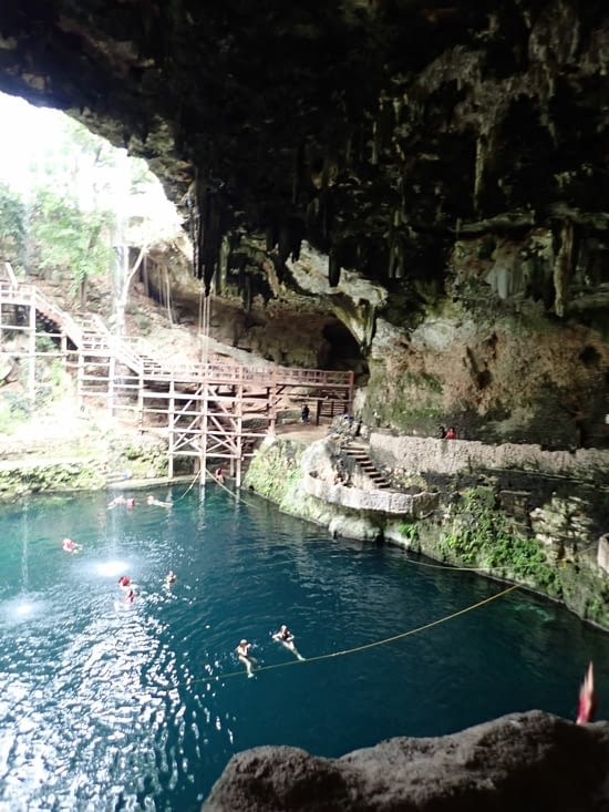 en avant pour la baignade dans le cenote