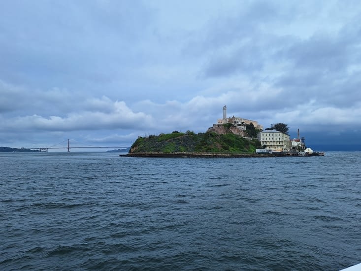 Alcatraz et le Golden Bridge en arrière plan