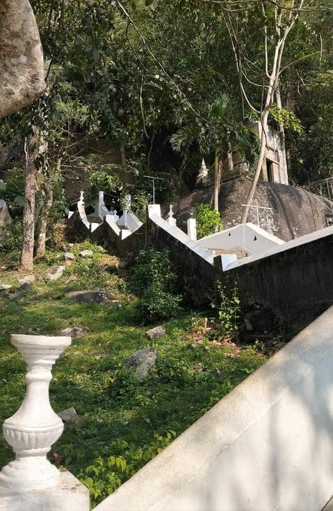 Mulgirigala Raja Maha Viharaya