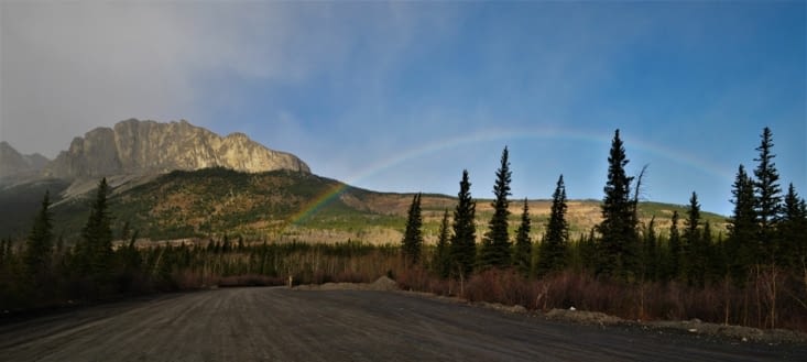 Arc-en-ciel sur Yamnuska !!