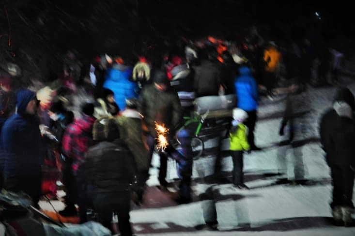 Petite étincelle de bonheur dans la nuit...