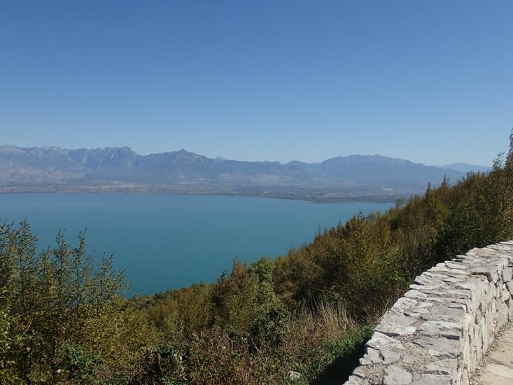 autre vue du lac....