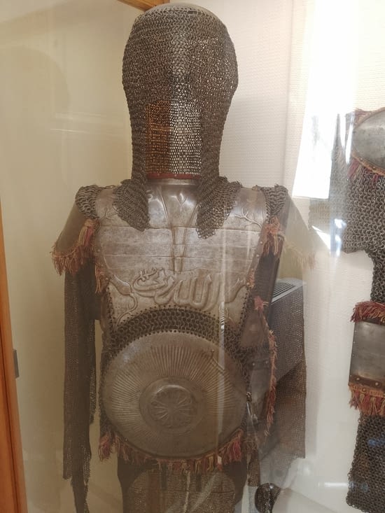 Armure turque , avec un passage du coran gravé