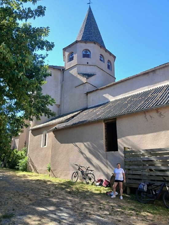 L eglise St Sauveur ( et Laurence)