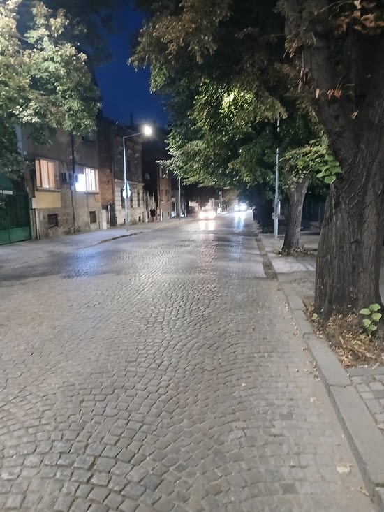 Avenue, la nuit