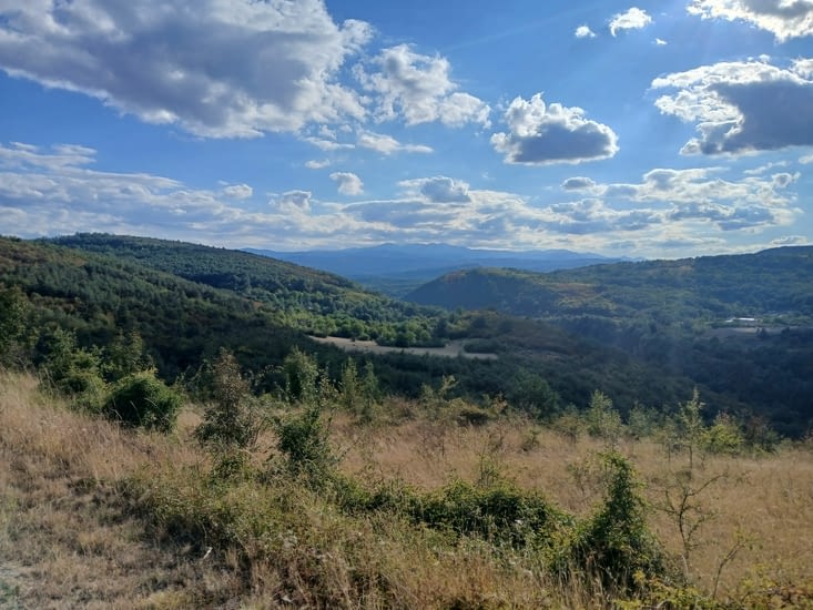 Vue depuis la route, avant d arriver à l hotel