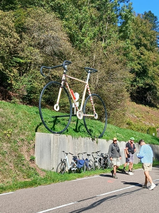 Ca doit etre la route du tour...