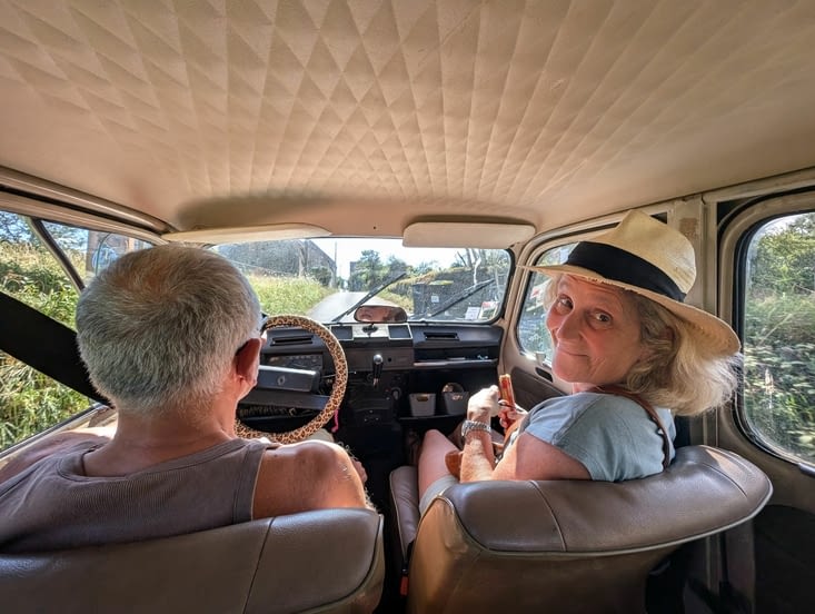 On part se baigner... en 4L 👍