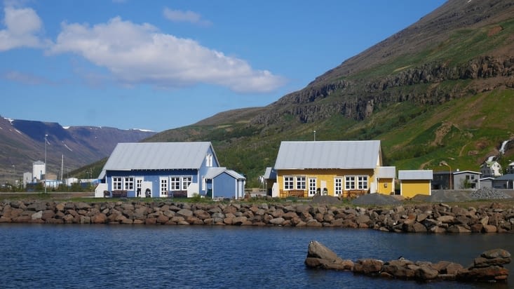 Des maisons islandaises toujours très colorées