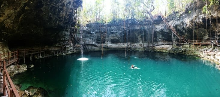 ... et Emilie qui se baigne également