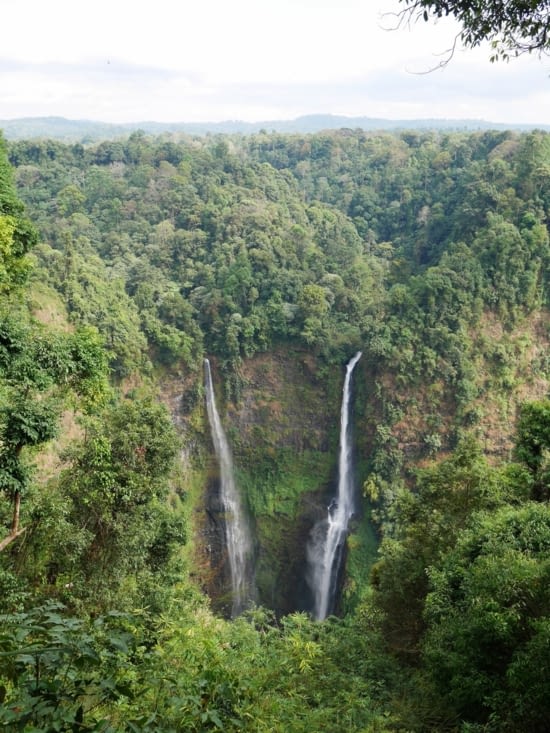 Les plus hautes cascades du plateau (et du Laos) : 120 mètres