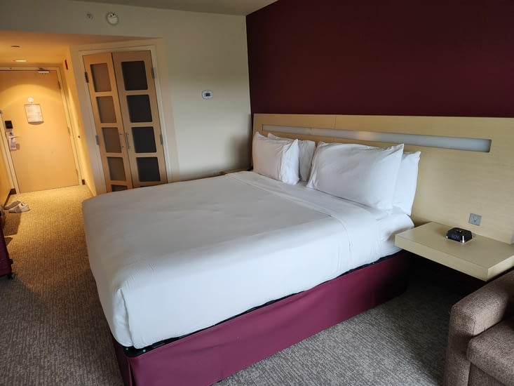 Hôtel à Montréal, on va pas ce trouver dans le lit 🤣