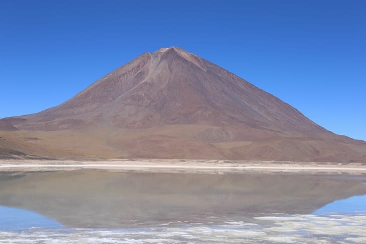 Le volcan Licancabur, 5960 m