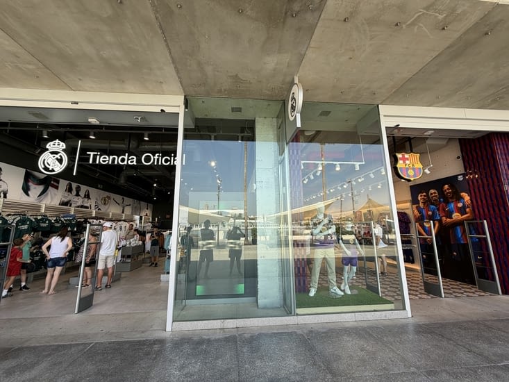 Boutique Barcelone et Madrid à côté !!!!!!