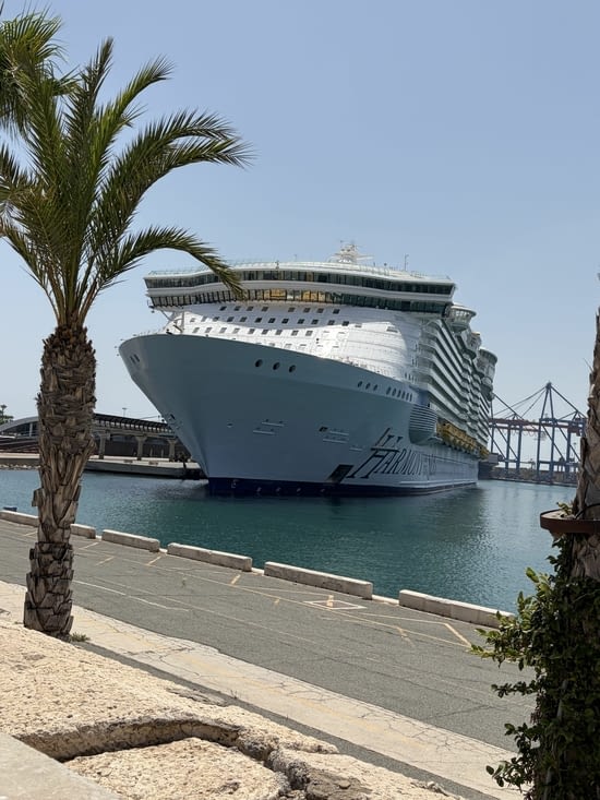 Harmony of the sea