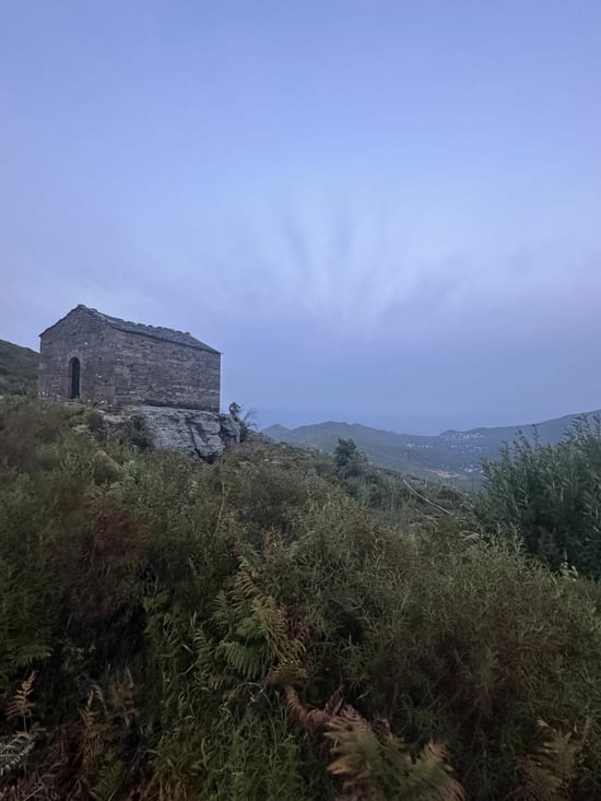 Vue de la chapelle Saint Michel.4