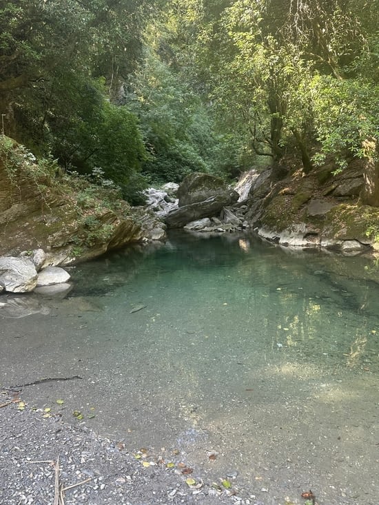Piscines naturelles sur le sentier.3