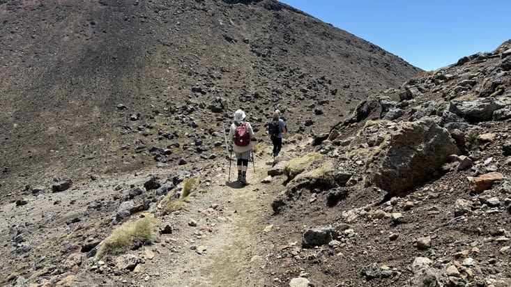 … et nous poursuivons notre chemin vers d’autres horizons.