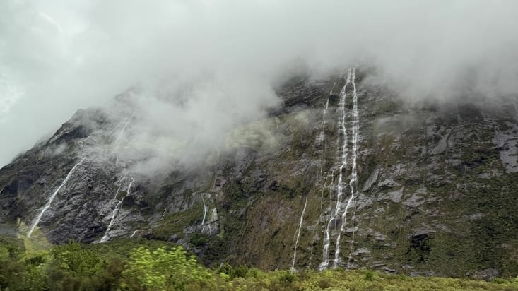 Les premières cascades font leur apparition …